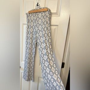 Brand New Cato Super Soft Flare Pants Size Medium